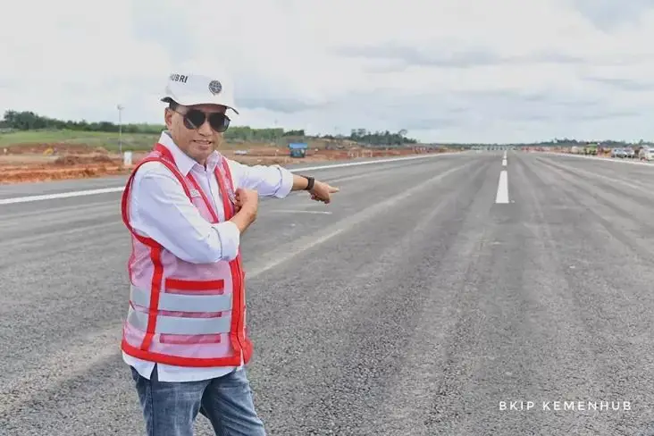 Pakai Pesawat Jet, Menhub...