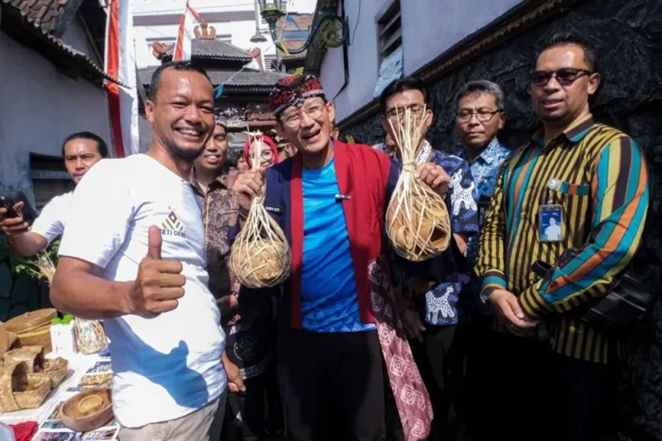 Sandiaga Gencar Promosikan...