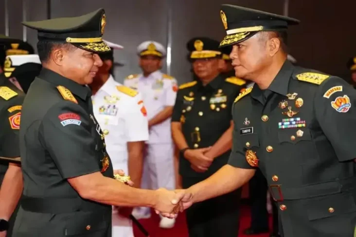 Daftar 22 Perwira Tinggi...