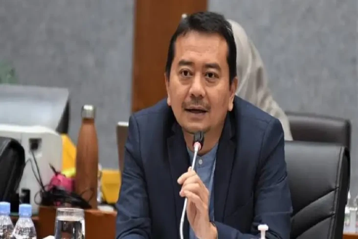 Skema Dana Pendidikan...