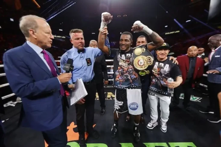 Erislandy Lara Stop...