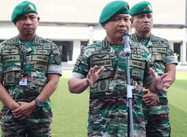 Kisah Hidup Jenderal...
