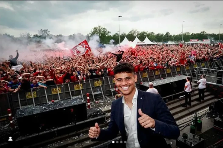 Mees Hilgers Bangga...
