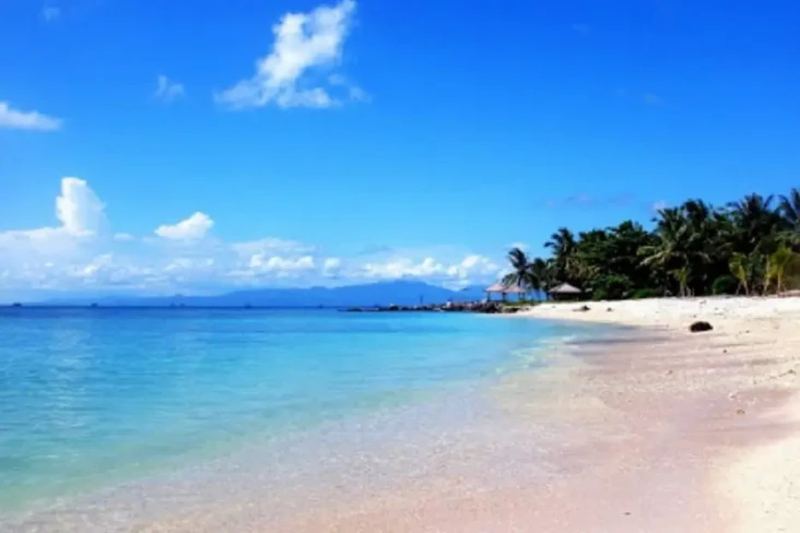5 Pantai Pasir Putih...