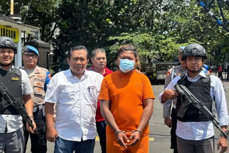 Ini Tampang Suami Keji...