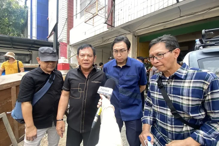 Eksekusi Pengosongan...