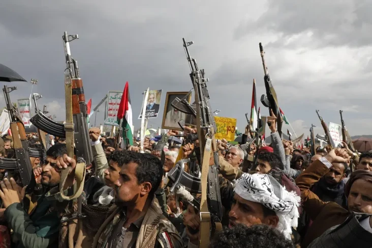 Houthi Akan Kirim Ribuan...