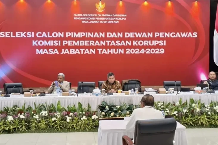 Mertua Kiky Saputri...