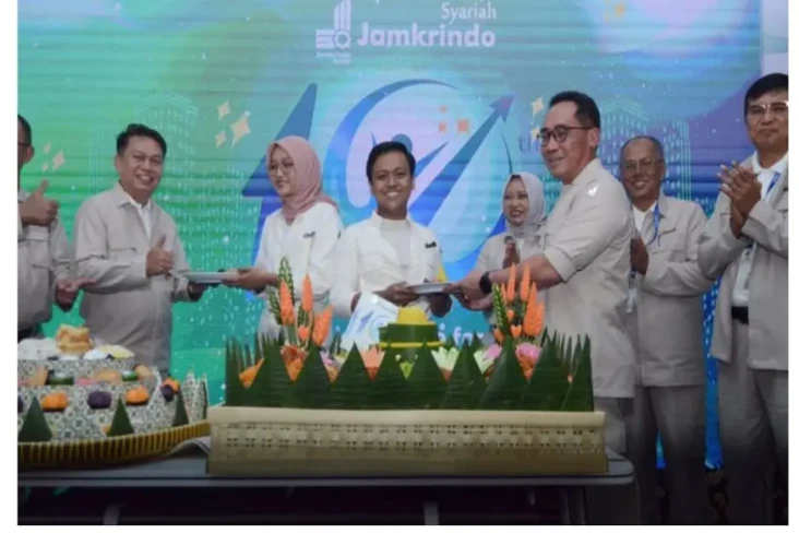 Baznas Terima Zakat...