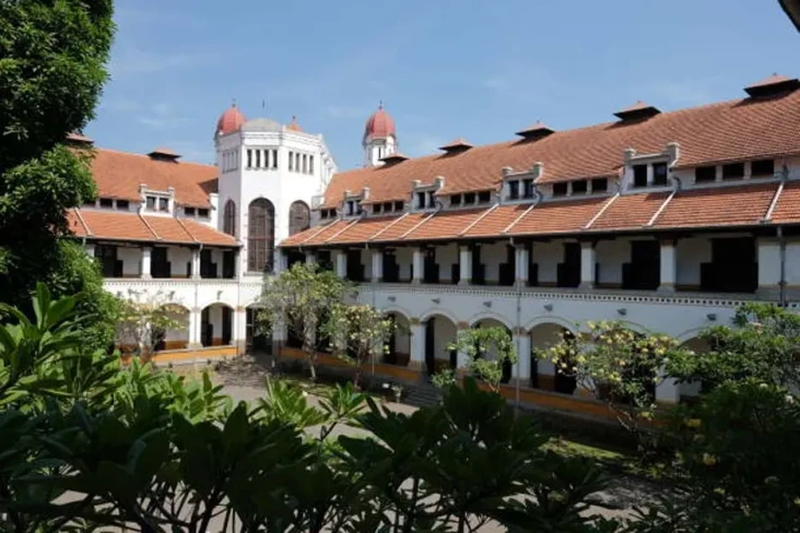 10 Tempat Wisata di...