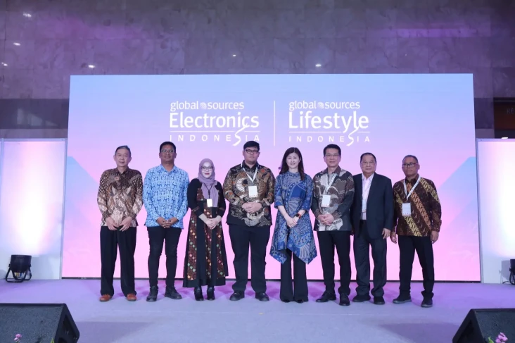 Resmi Dibuka, Global...