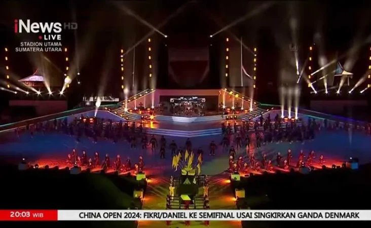 Upacara Penutupan PON...