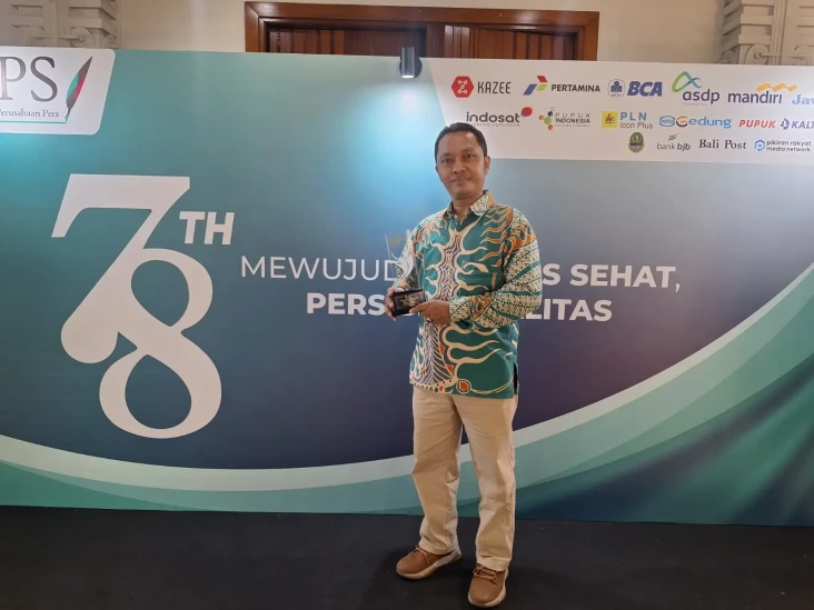 Sekolah Wartawan UGM...