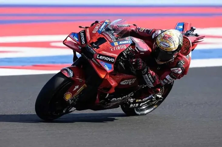 Kualifikasi MotoGP Emilia-Romagna...