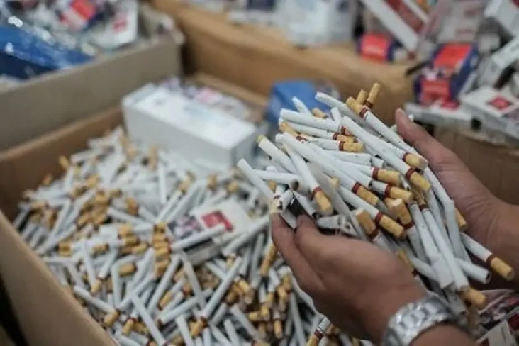 454.000 Batang Rokok...