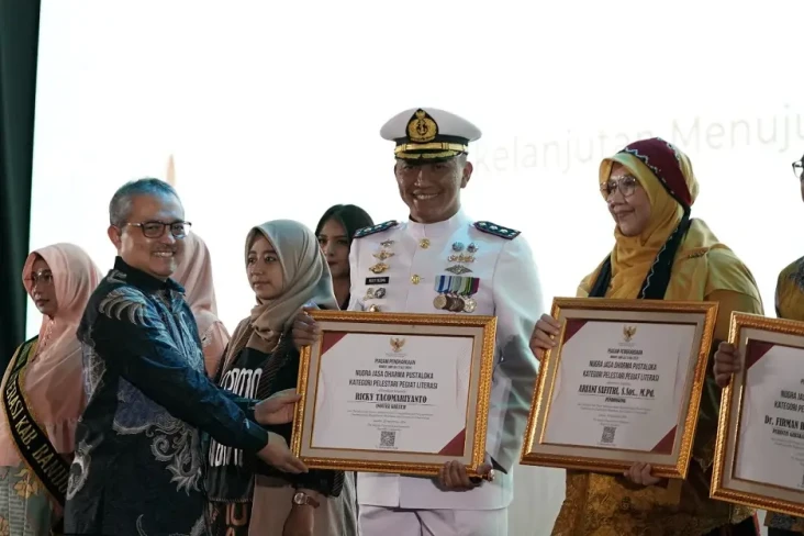 Letkol Ricky Tacomariyanto...