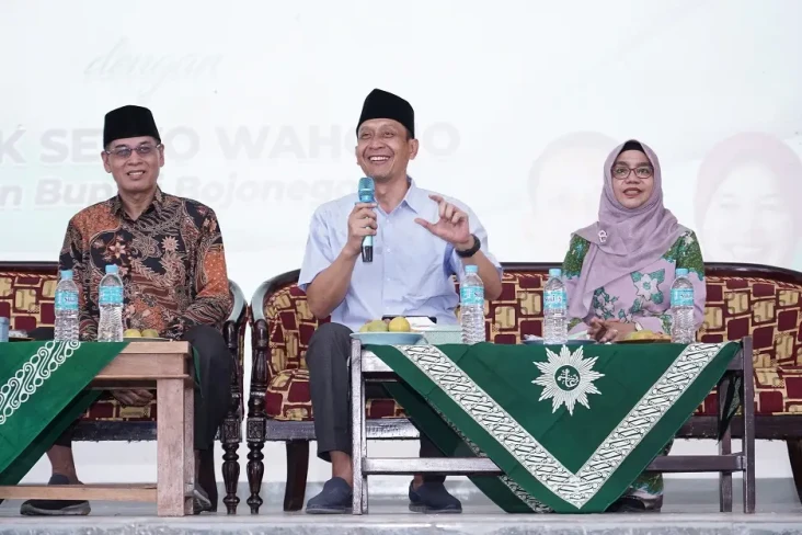 Pemimpin Adil dan Amanah,...