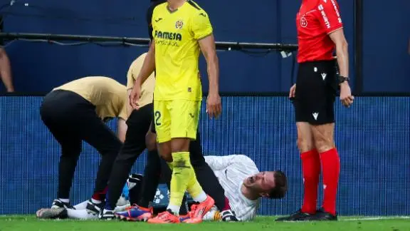 Ter Stegen Dibekap Cedera,...