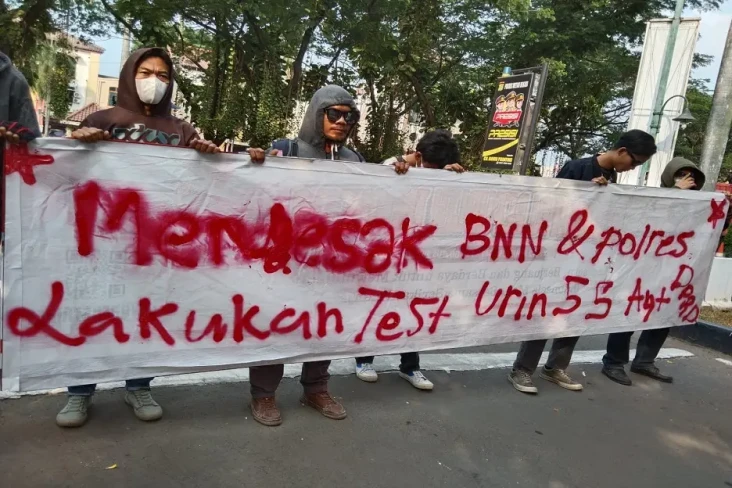 Antisipasi Pengguna...