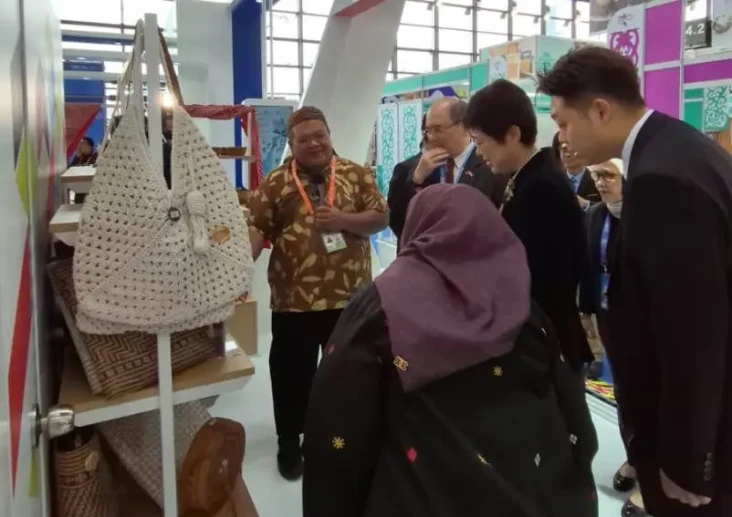 Pertamina Pamerkan Produk...