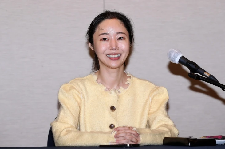 Min Hee-jin Gagal Jadi...