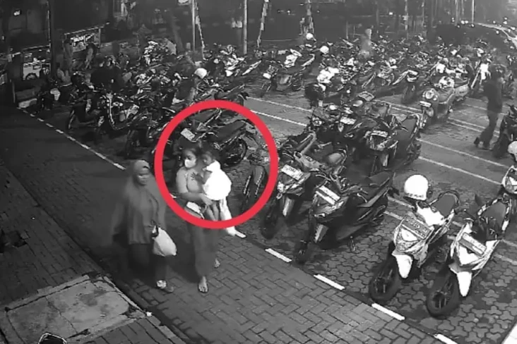 Perempuan Penculik Balita...