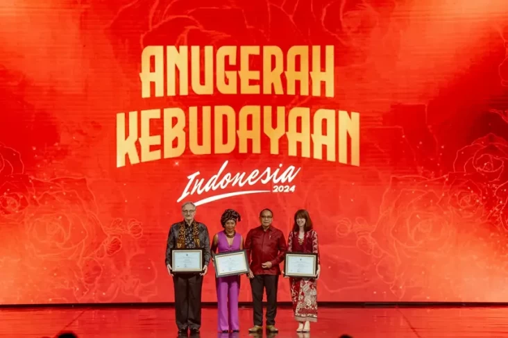 3 Warga Asing Raih AKI...