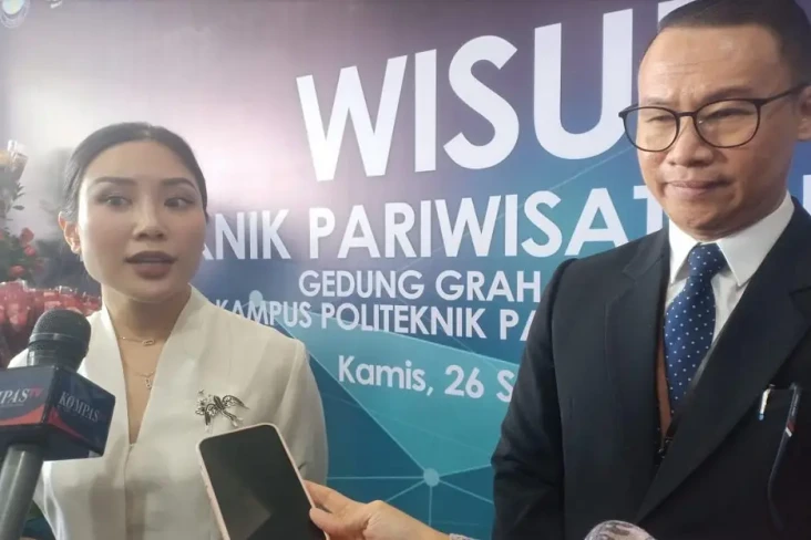 Angela Tanoesoedibjo...