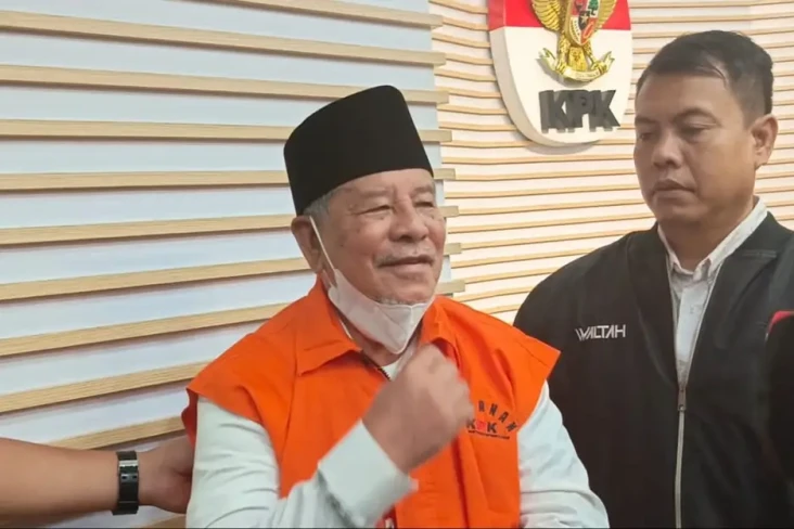 Eks Gubernur Maluku...