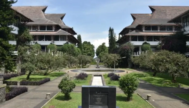 ITB Tuai Protes, Kerja...