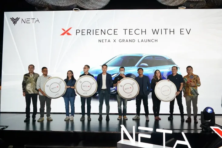 NETA X Meluncur di Indonesia...