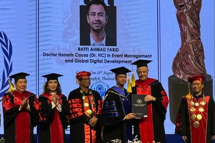 Foto-foto Raffi Ahmad...