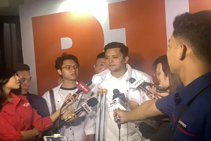 Dukung RIDO, Relawan...