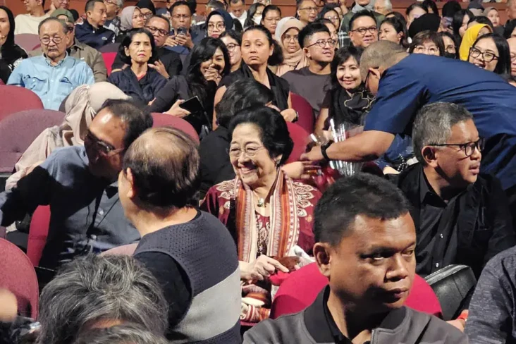 Ditemani Rano Karno,...