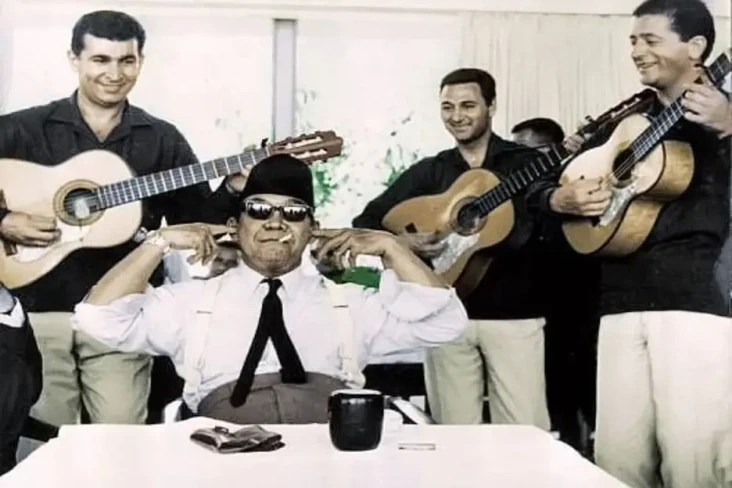 Kisah Keroncong, Genre...