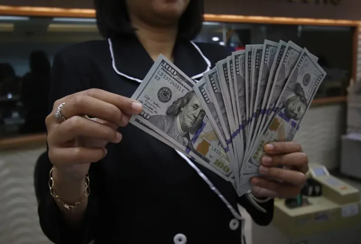 Kenapa Dolar AS Tak...