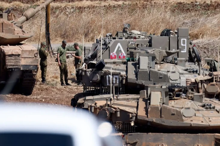 Israel Invasi Lebanon,...