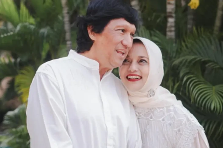 Biodata hingga Kisah...