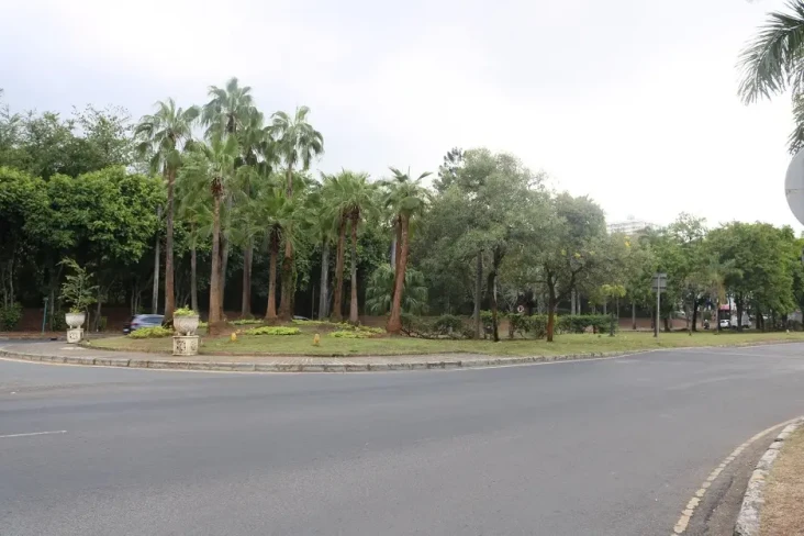 Lippo Cikarang Berkomitmen...