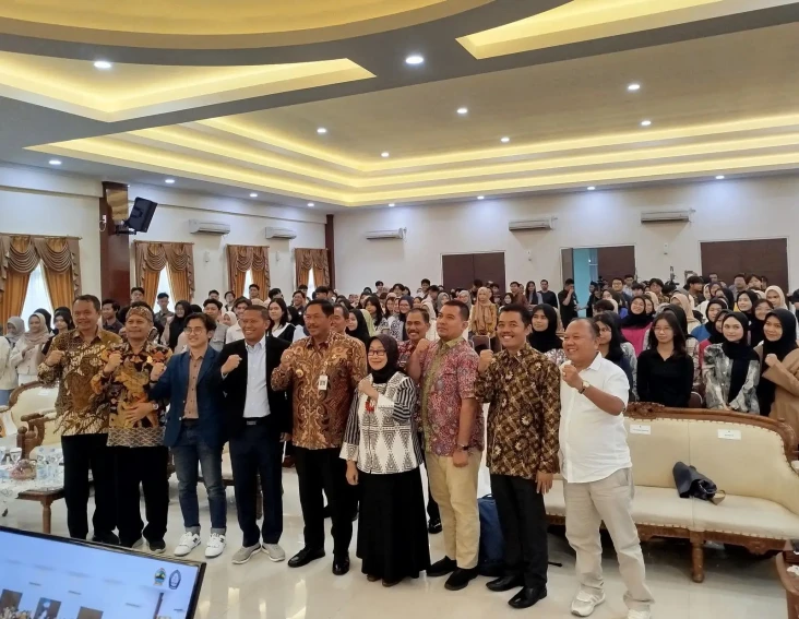 Pj Gubernur Jateng Ajak...