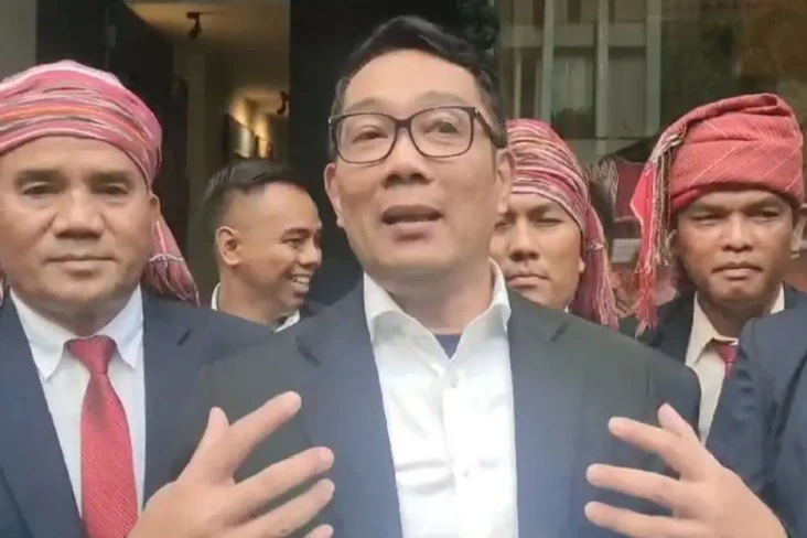 Jelang Debat Perdana...