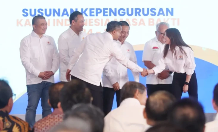 Sah! Clarissa Tanoesoedibjo...