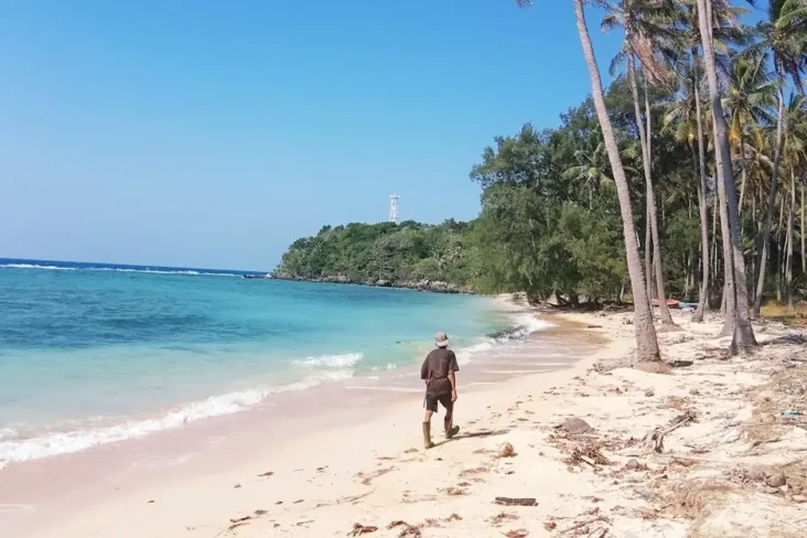 5 Pantai Terindah di...
