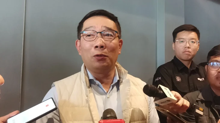 Ridwan Kamil: Pemimpin...
