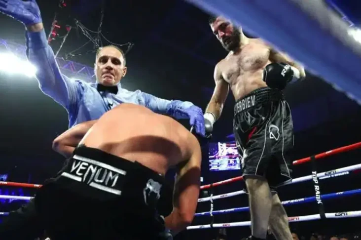 Artur Beterbiev Terlalu...