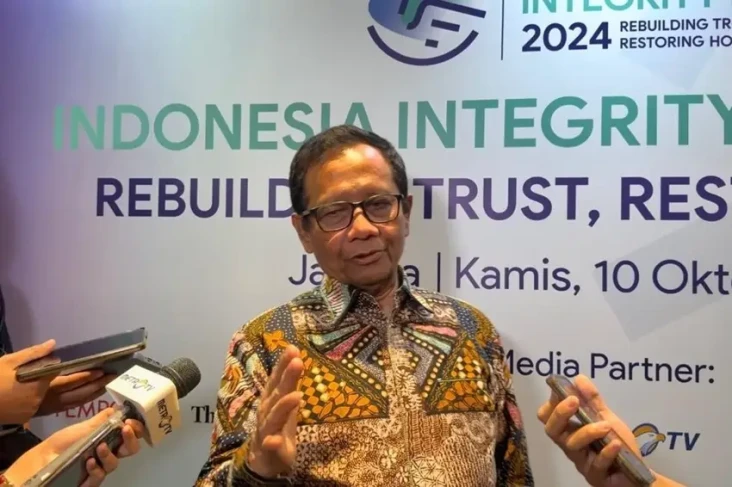 Mahfud MD Siap Hadiri...