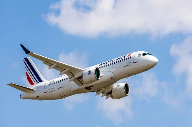 Horor, Air France Terbang...