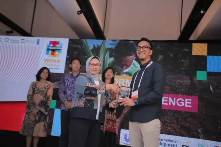 Tiga Start-up Terima...