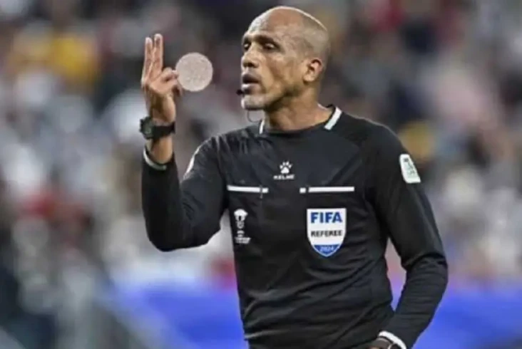 Reaksi Aneh AFC Sikapi...