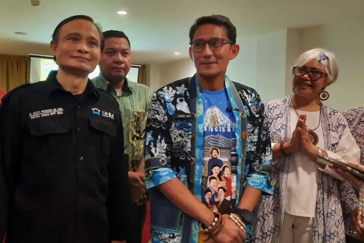 Manfaatkan Pariwisata...